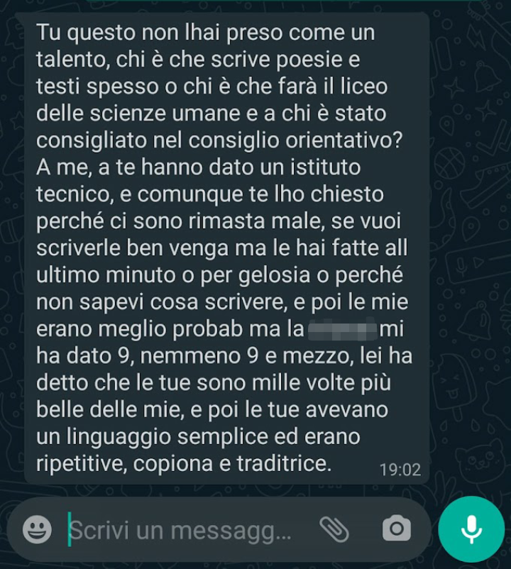 Ho ritrovato sta roba. Pezzo di un drama dalla terza media. È intrattenente tutto quello che ha scritto, distrae dalla noia fr.