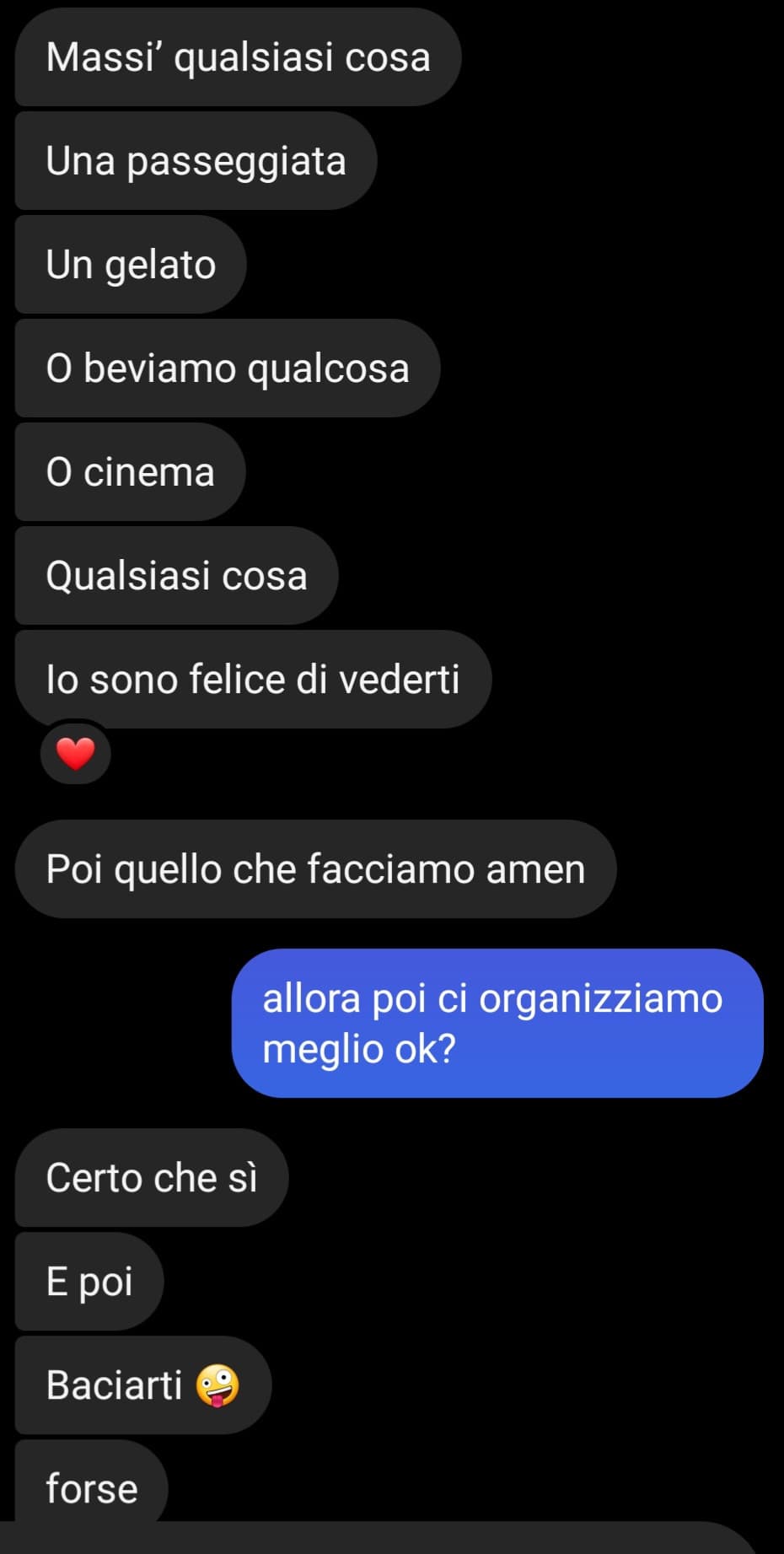 Secondo voi è interessato tanto a me? Ps parliamo da quasi un anno, mi guarda subito le storie e mi mette sempre like/risponde