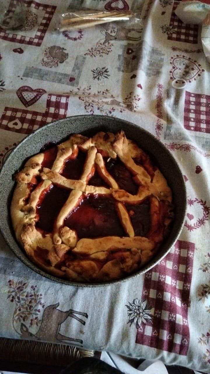 Una crostata che ha voluto porre fine alla sua vita 😅