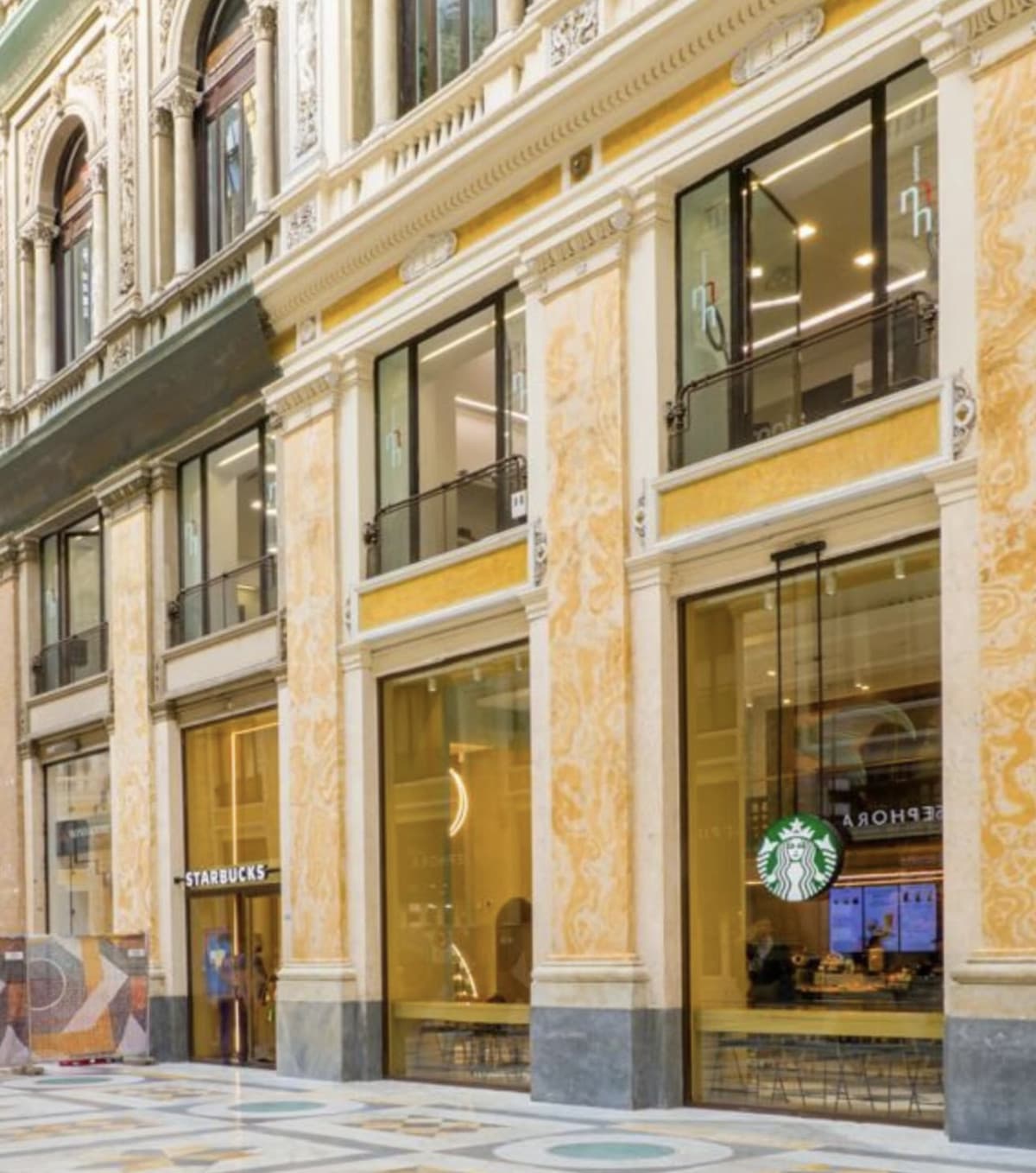 È UFFICIALE, STARBUCKS A #NAPOLI 