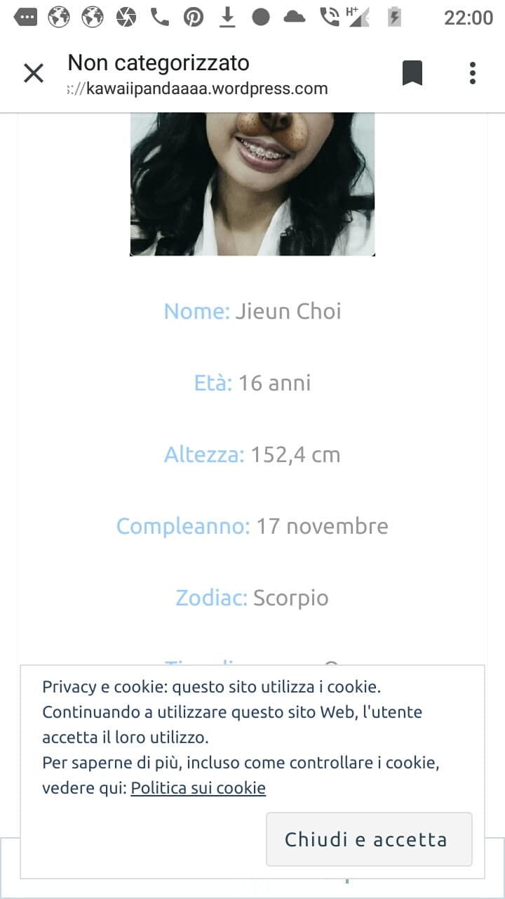 Oddio questa cosa é inquietante... Ho trovato una ragazza coreana che ha un blog e si chiama "Kawaiipandaaaa" come me ed é nata il 17 novembre come me e é dello stesso segno mio...