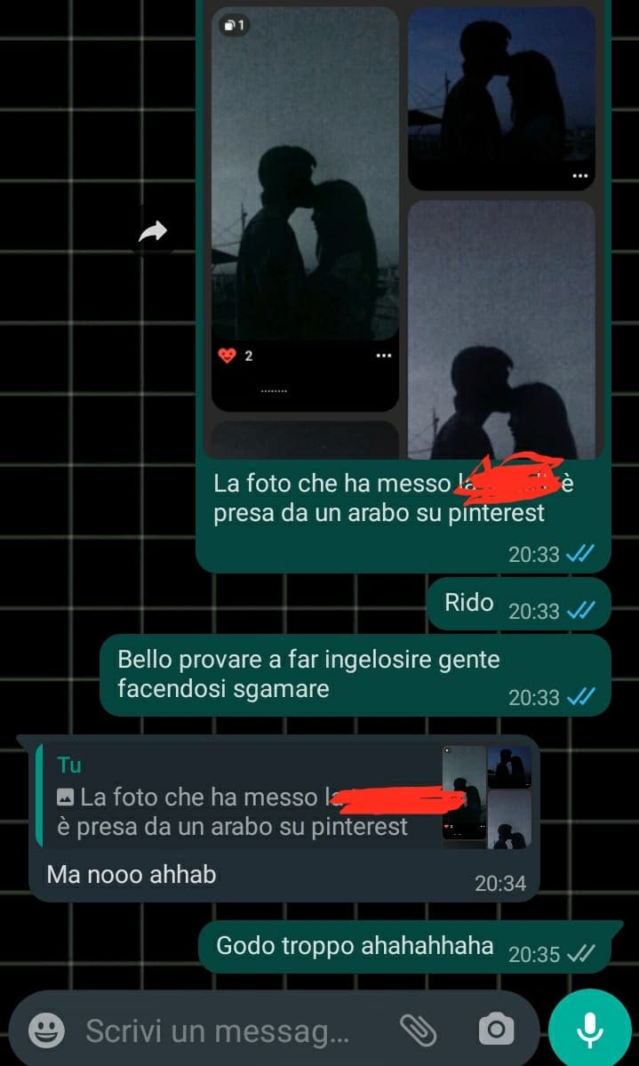 Quanto mi fanno ridere quelle tipe che mettono le foto per far ingelosire crush mettono le foto di pinterest ahahha