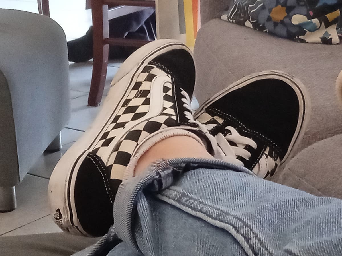 A sto punto le esco anche io le scarpe