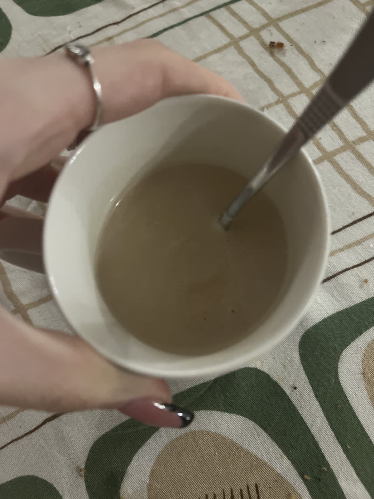 al posto della tisana mi sono fatta un caffè perché mi è venuta voglia ☕️