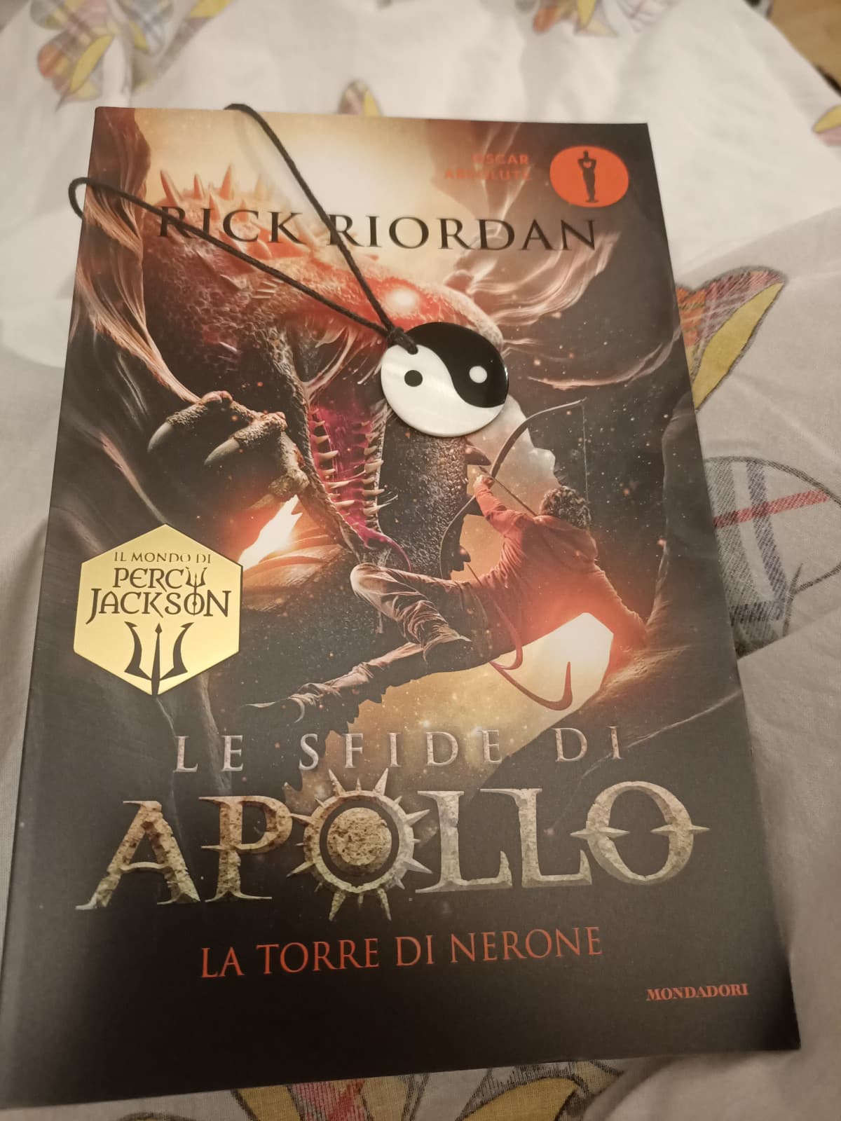 Stasera ho finito l'altro libro, tra poco comincerò l'ultimo delle Sfide Di Apollo