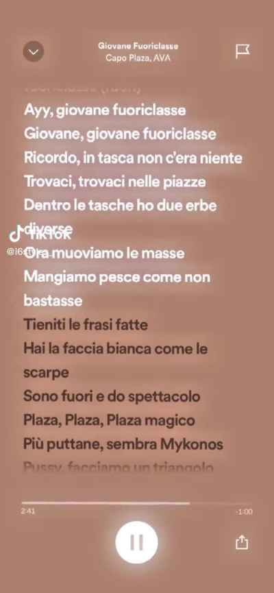 adoro sta canzone, comunque che fate di bello?