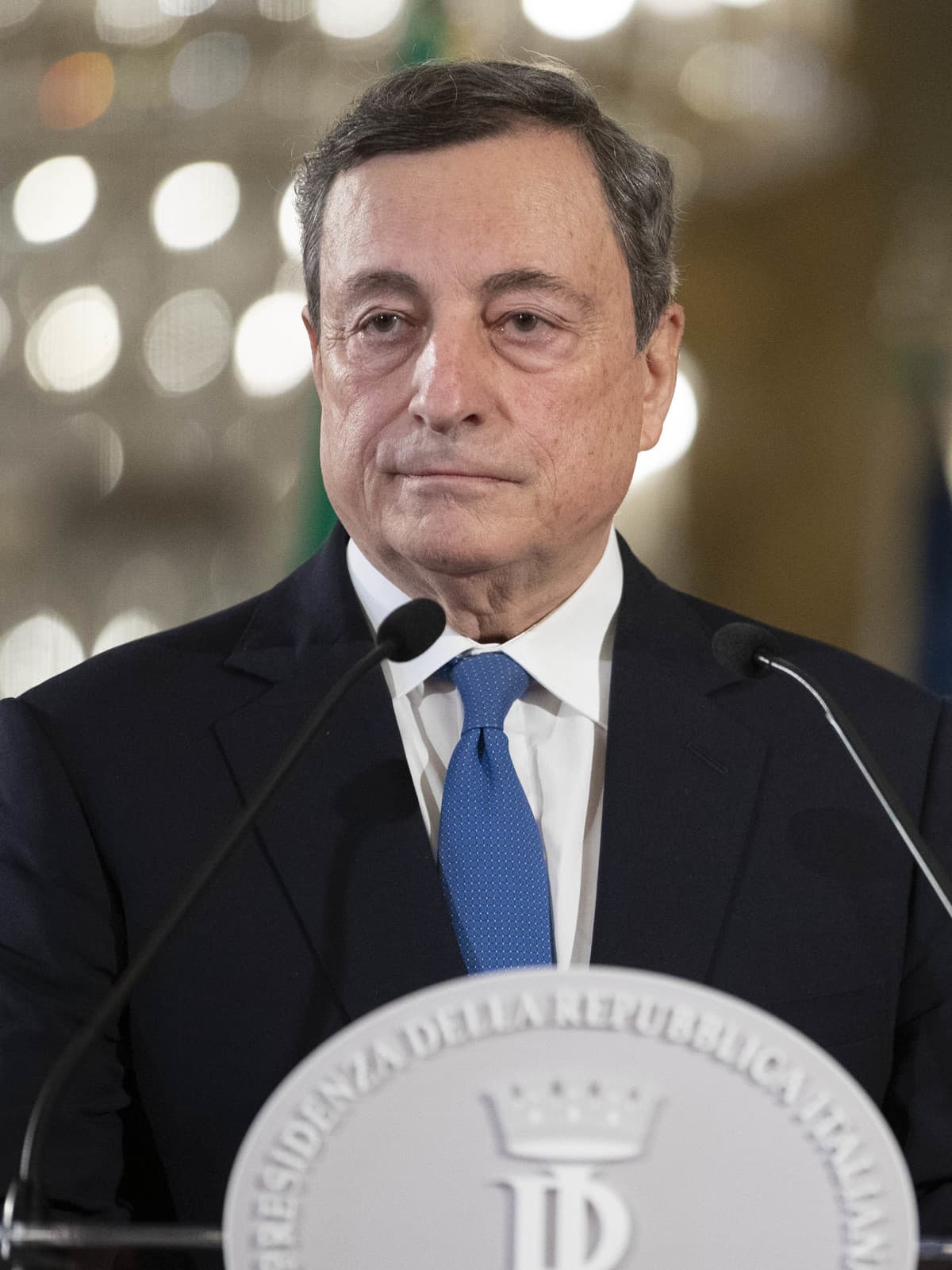 In fondo Draghi ha fatto anche cose buone. Pensate che l'unica volta che ho preso un treno é arrivato in orario. 