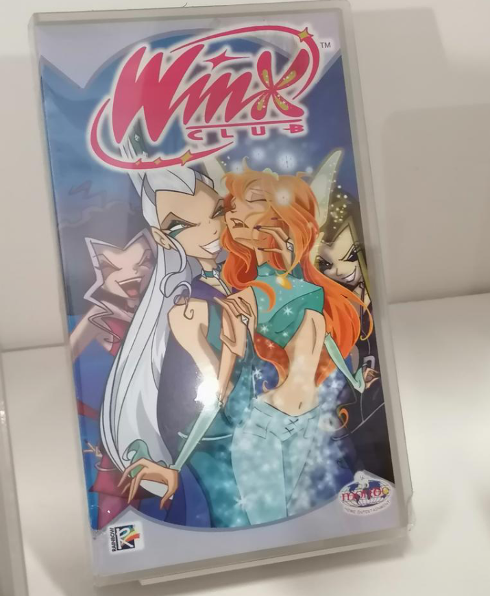 Ah le virate Lesbo delle Winx