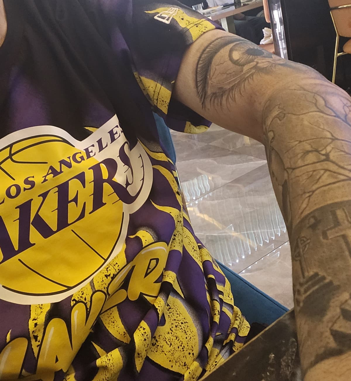 Abbigliamento lakers >>>>>