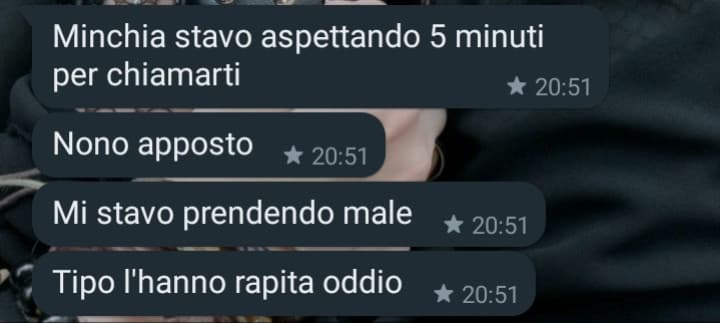 Non le rispondevo dalle 18 e si è presa male, che carina