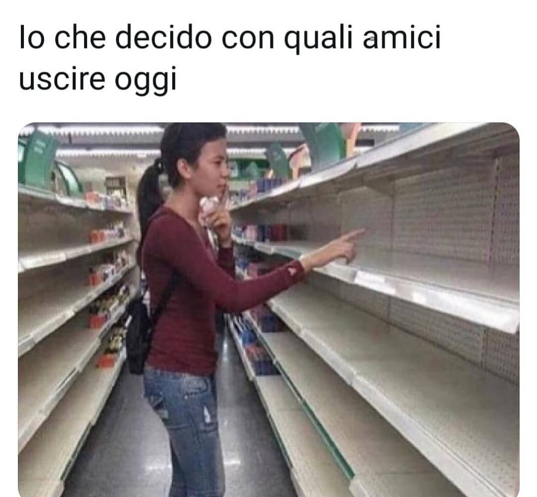 Conoscete quella sensazione di uscire con gli amici e divertirsi? Beh io no??‍♀️?