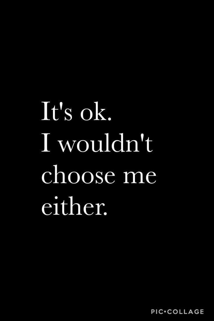 I'm sitting here, crying over my life. Panick attack, near my body. Nobody would help, it's okay. A cry for help, nobody cares.