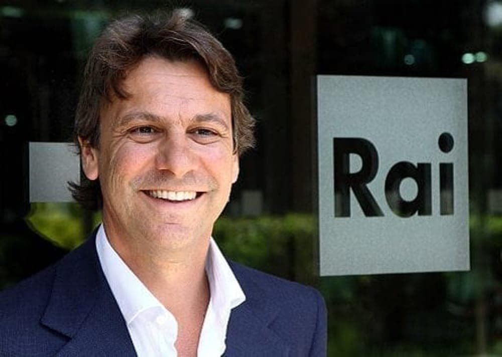 Nicola Porro è un 9/10 il suo nasone a patata è wholesome ti amo nic