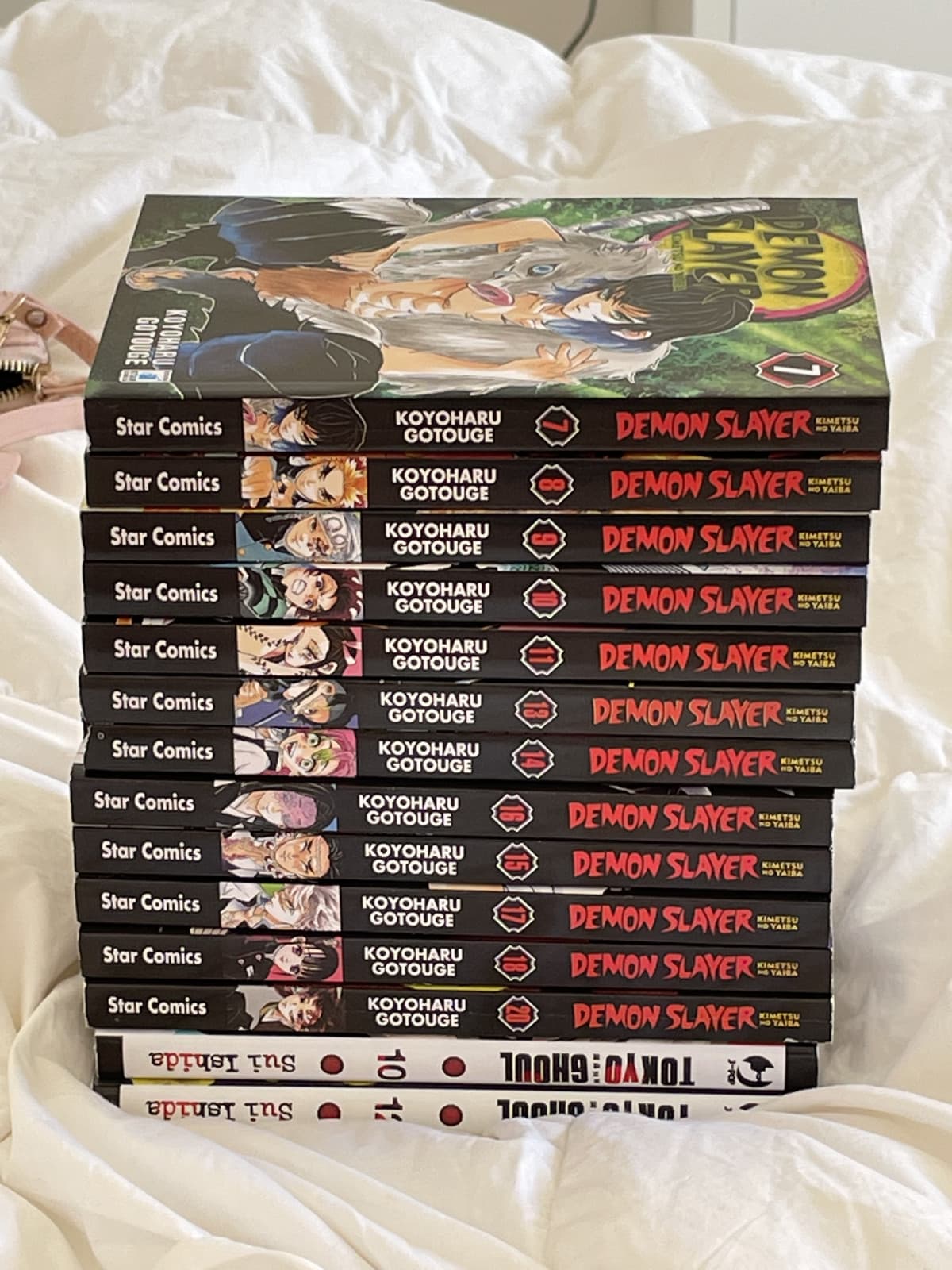 Grazie app 18, mi resta ancora metà del bonus da spendere, voglio prendermi tutti i volumi che mi mancano di Jojo parte 7 Tokyo Ghoul e Demon slayer