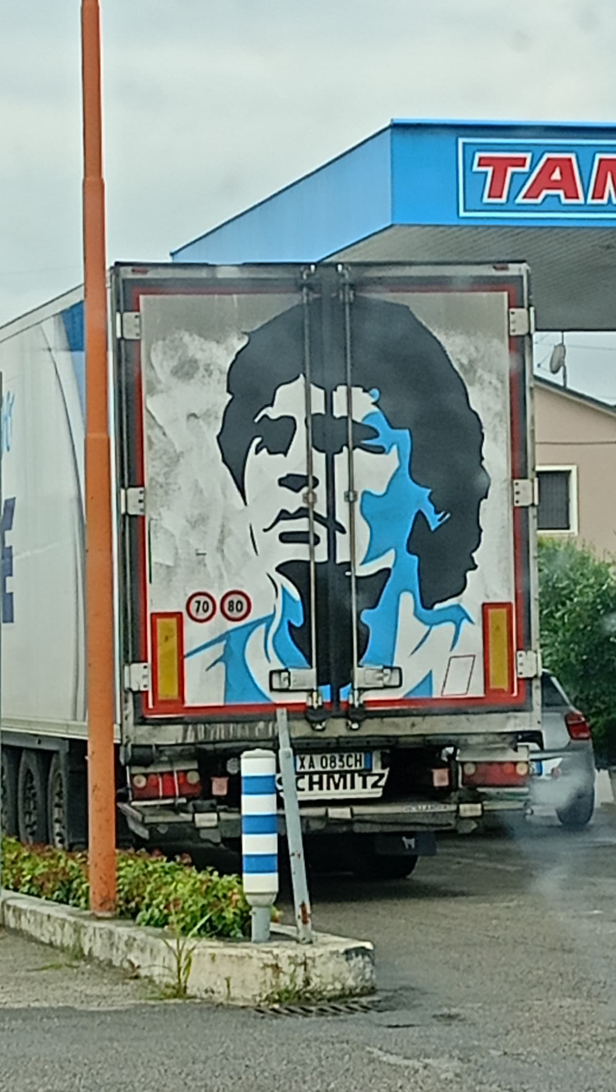 Qualcosa mi dice che questo camion proviene dalla città con la N