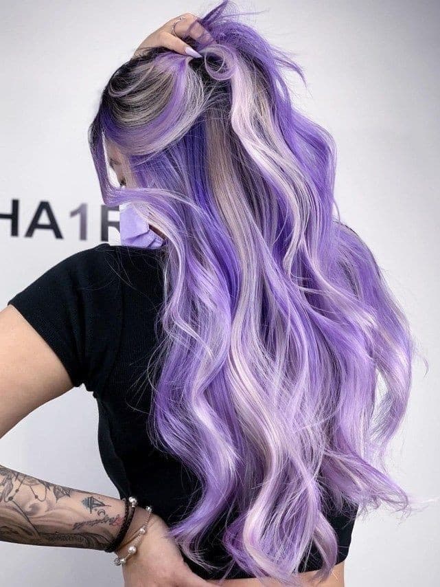 mi piacciono questi capelli così violei 