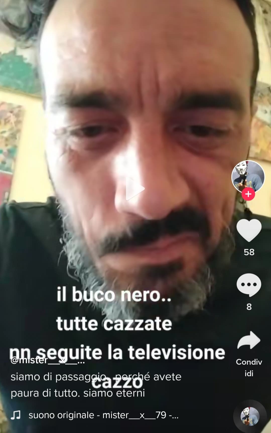 Ma perché la mia ragazza mi aveva consigliato di scaricare tiktok che poi mi escono questi esseri?