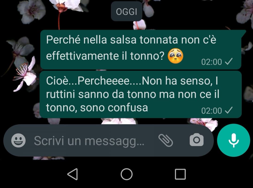 La mia migliore amica che si deve sorbire ste cose alle 2 di notte ?