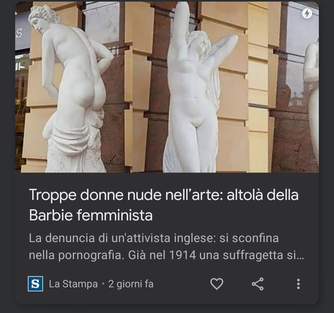 Se invece erano vestite si sarebbe lamentata Che il patriarcato "censurava" il corpo femminile......  coerenza  0