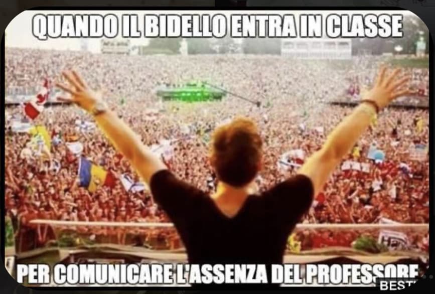 Il bello era quando mancava quella di matematica che doveva fare la verifica ?