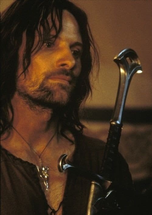 Aragorn quelgranfigomammamiasvengo (è il suo nome completo)