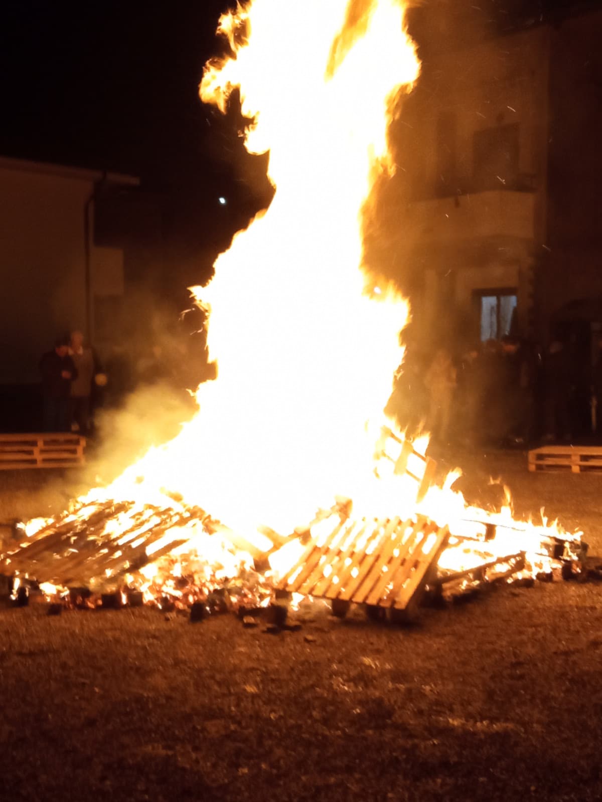 Ma non c'è nessuno stasera