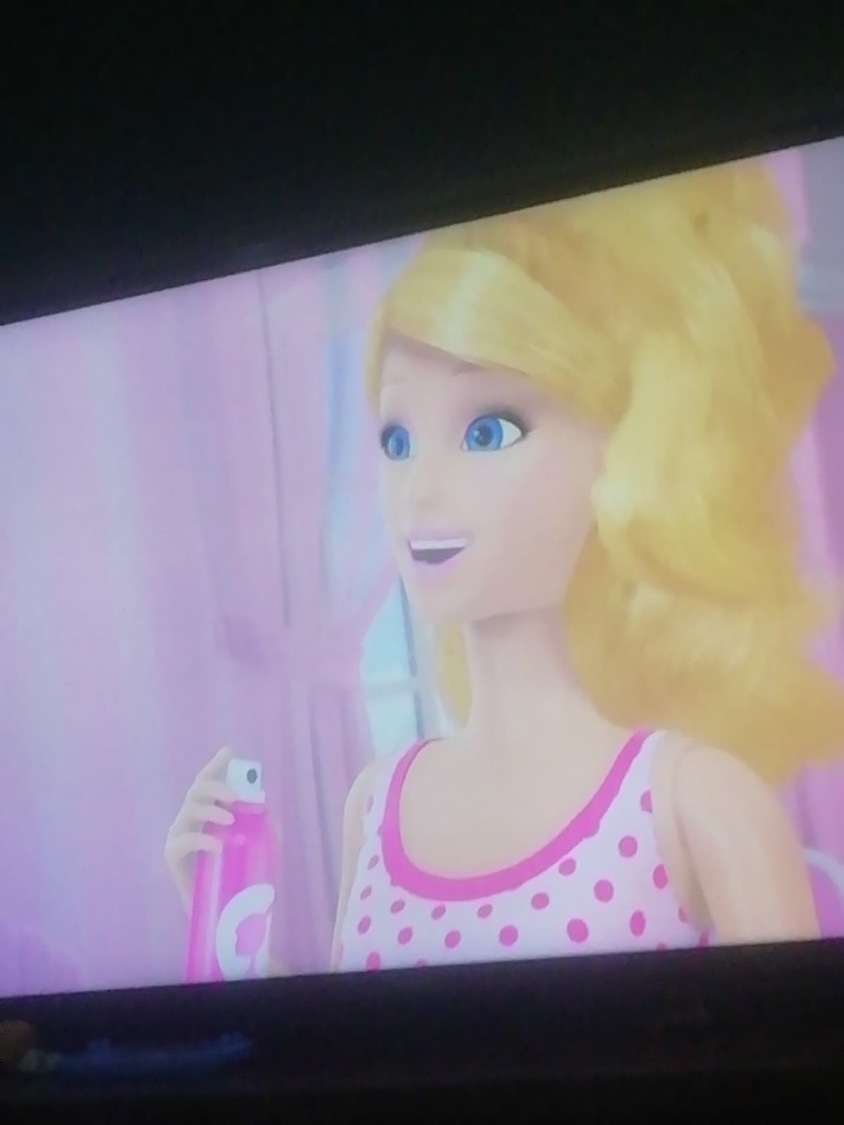 Non io e mio fratello che facciamo la maratona di barbie dreamhouse