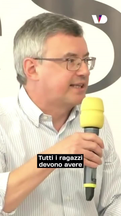 Andrebbero taggato tutti gli @op dei segreti dove si dice “eh ma la scuola non ti insegna le cose che ti servono nella vita, tipo pagare le tasse e firmare un contratto”. 