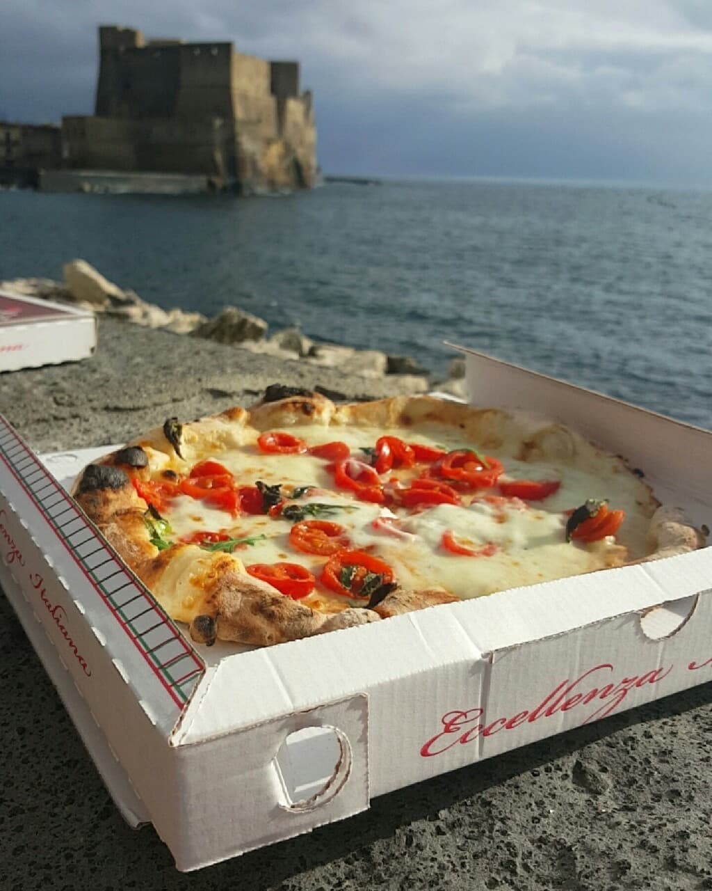 Bellissima Napoli quanto la pizza ! ? 