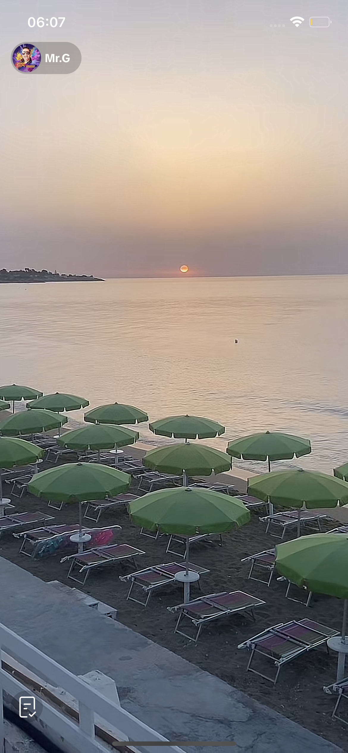 Ecco dove vorrei essere in questo momento: a vedere l’alba al mare 🥹