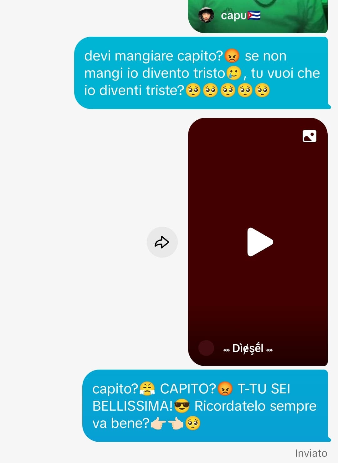 Non mi sta cagando, quindi è giusto infastidirla scrivendo in modo cringe finché non smetterà di ignorarmi😤