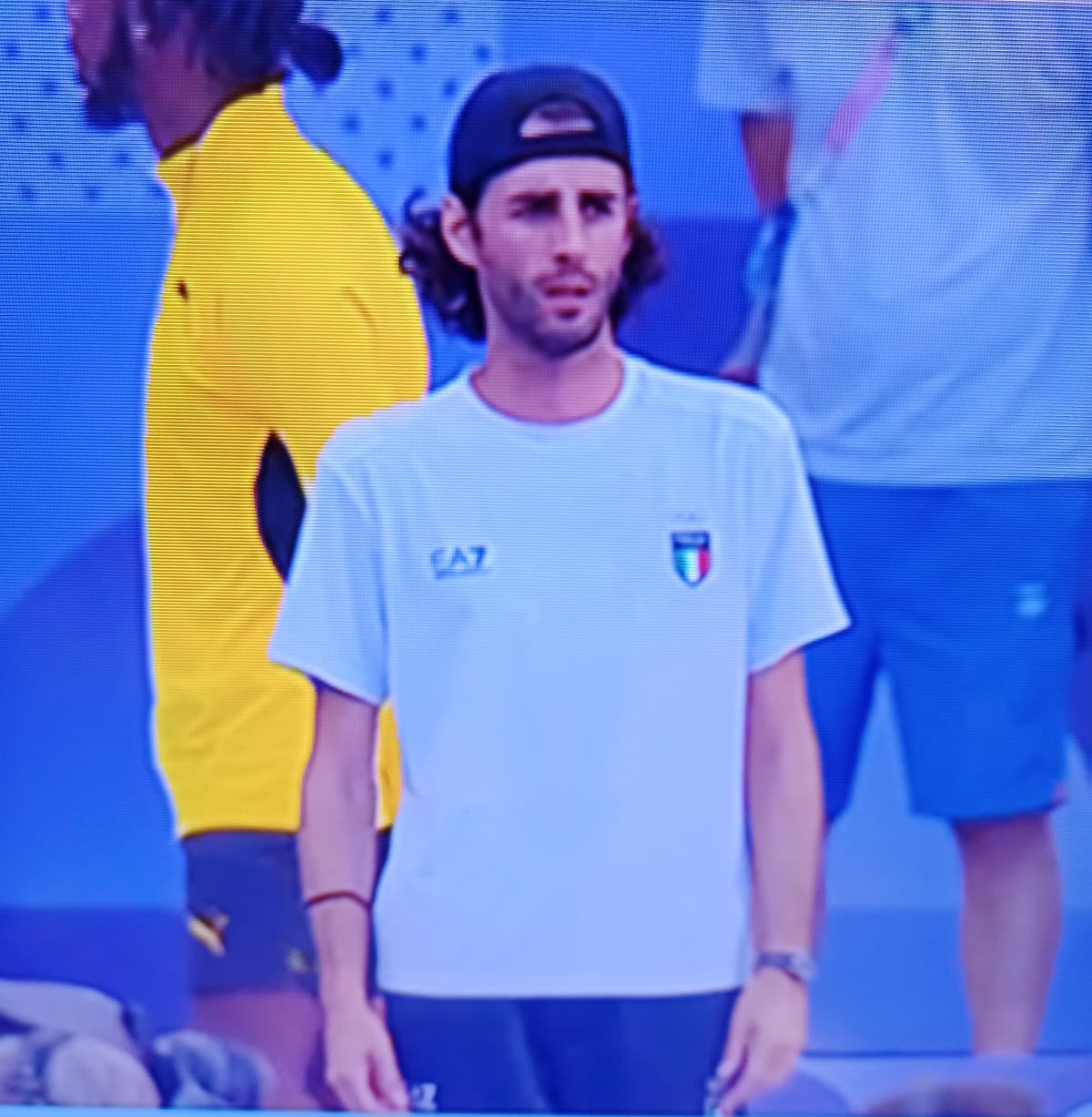 Tamberi è alle Olimpiadi con una colica renale e vomitando sangue e io non riesco a dormire quando ho il naso chiuso 💀