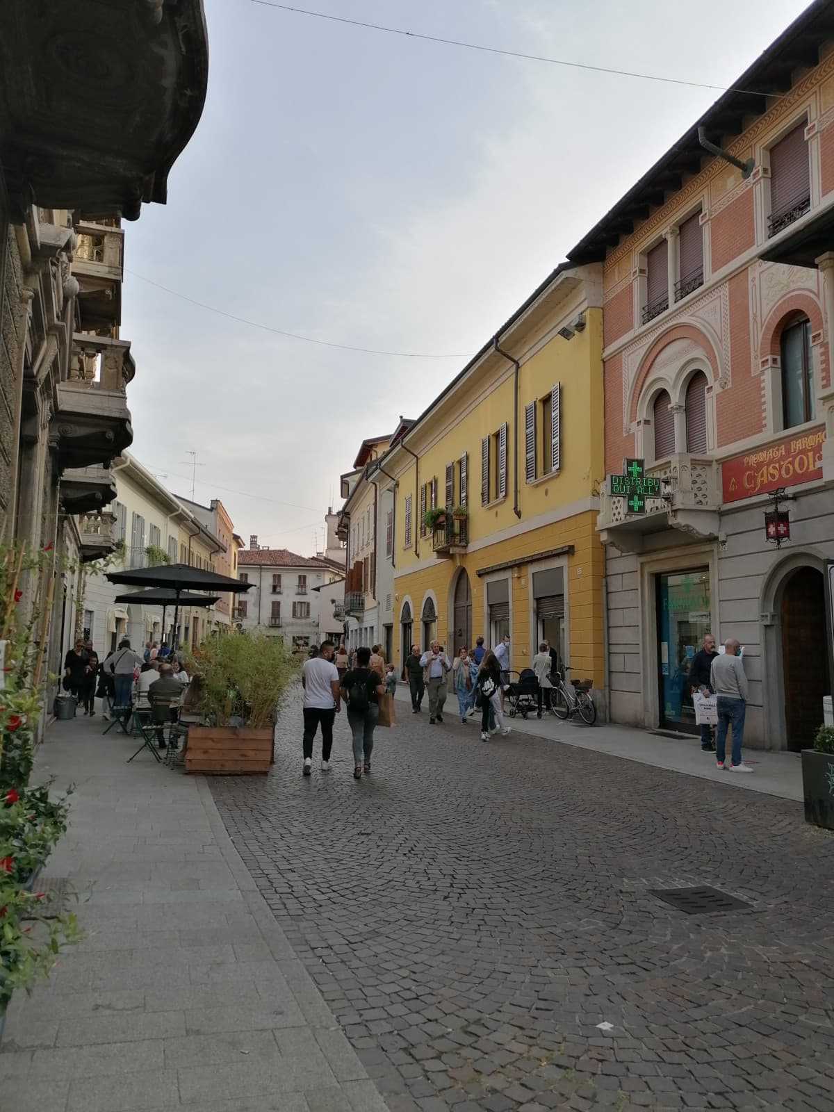 Forse riesco ad organizzare con quella che sento da aprile. Per la serie meglio tardi che mai... Incrocio le dita