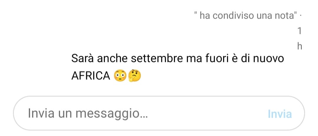 Oggi giornata pulizia di tutta casa, non ne ho voglia. Dovrei anche lavarmi perché il boccolo ha perso forma e sembro una liscia smonca. (Sto male liscia)