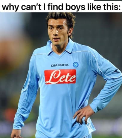 😔