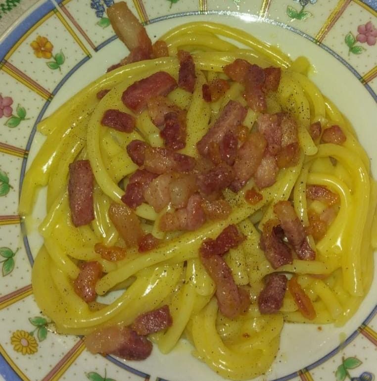 oggi ho fatto la carbonara vi giuro è venuta buonissima la crema, peccato per la pancetta ma mai fatta così cremosa è stupe