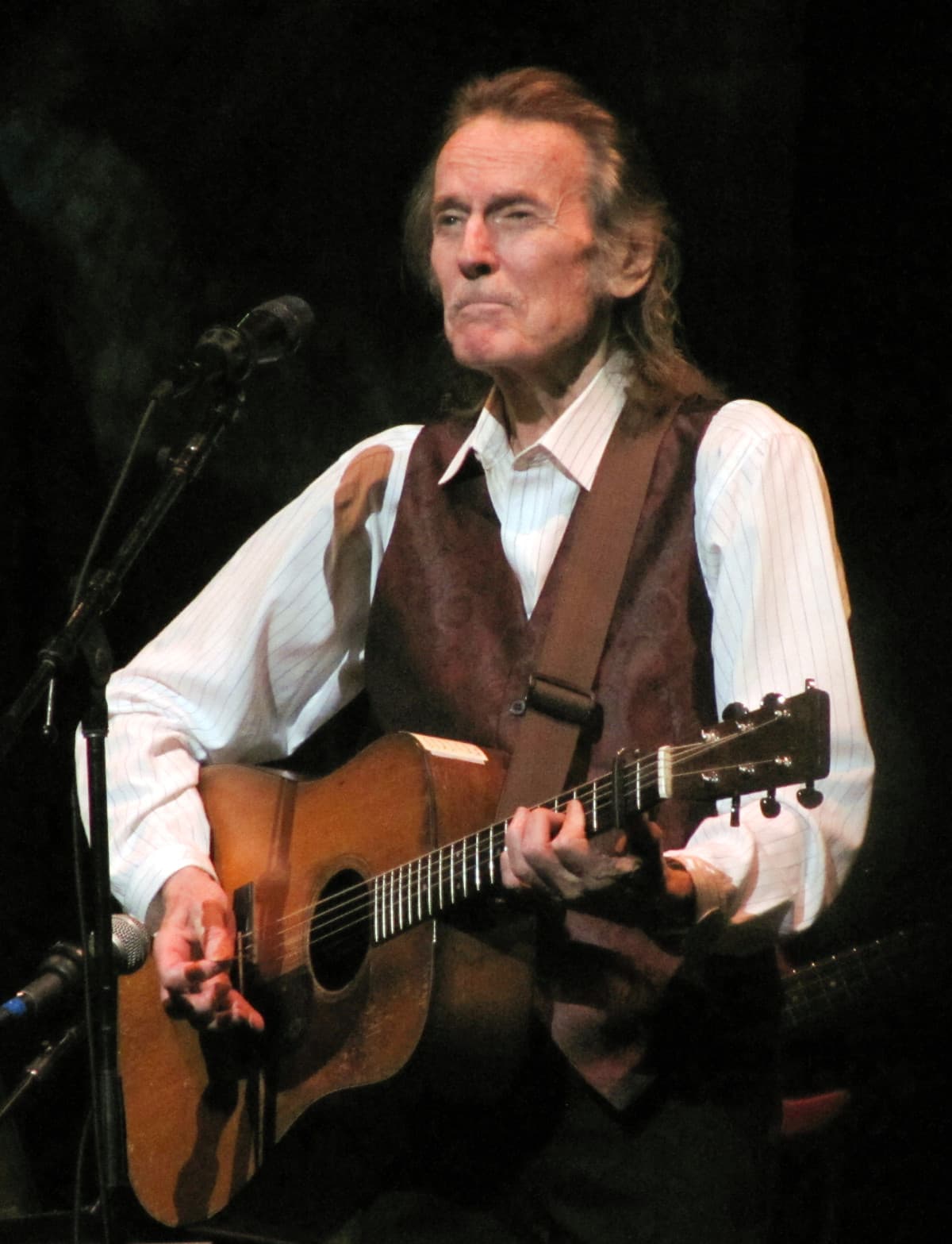 Fate gli auguri a Gordon Lightfoot (Si, lui è ancora vivo!)