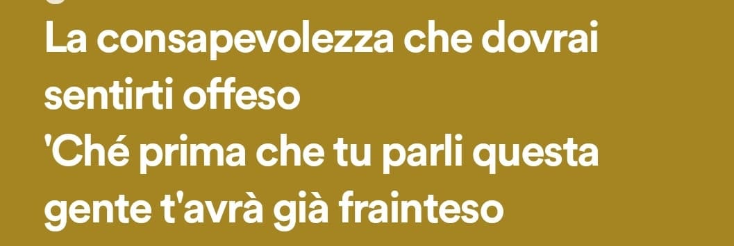 Ho assaggiato il liquore al mirtillo e sto morendo. Che raccontate? 