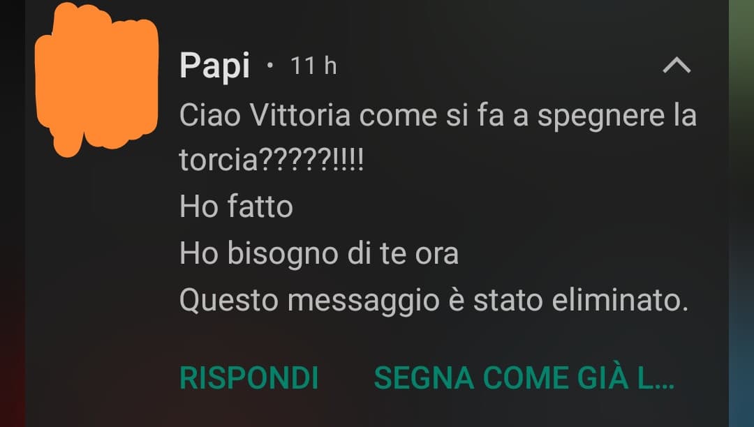 mio padre a giugno alle prese col suo nuovo telefono ☺️