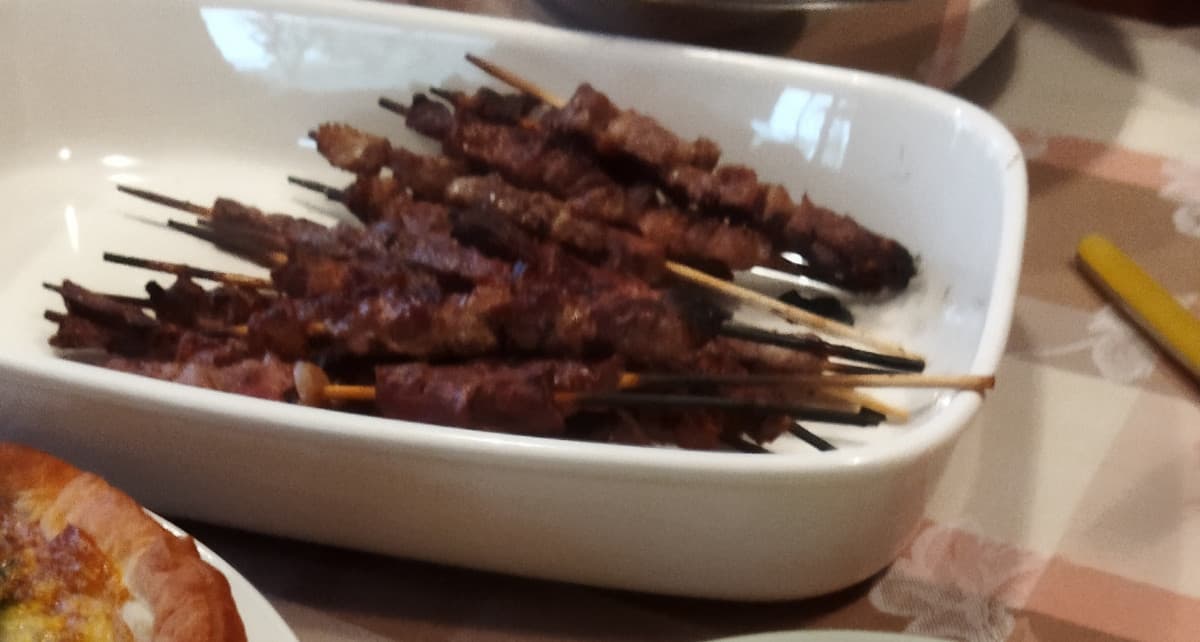 Arrosticini+ costesine di agnello 