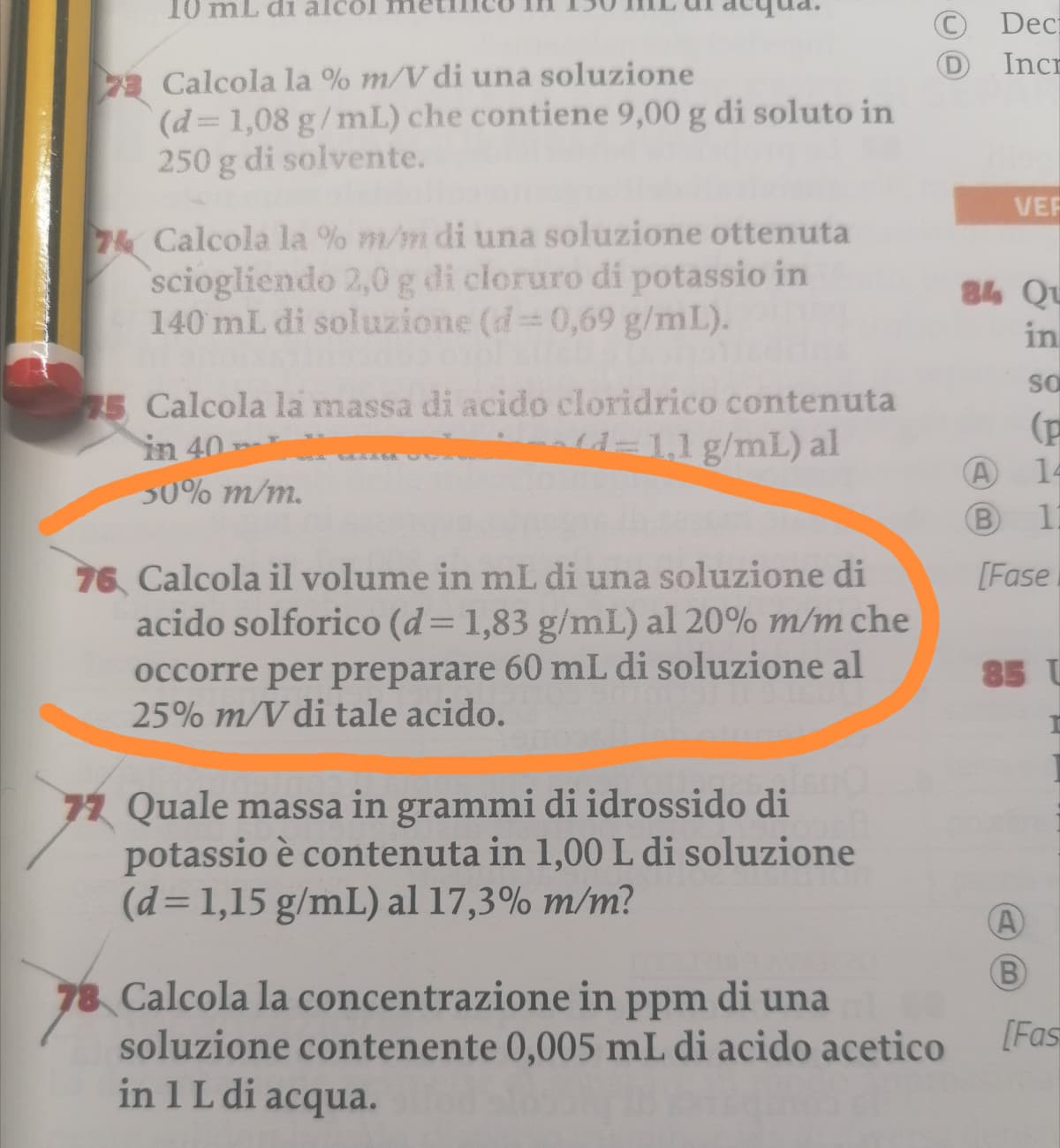 Ciao, qualcuno riuscirebbe a spiegarmi questo problema di chimica? È da ore che cerco di risolverlo ma non capisco che cosa mi chieda..