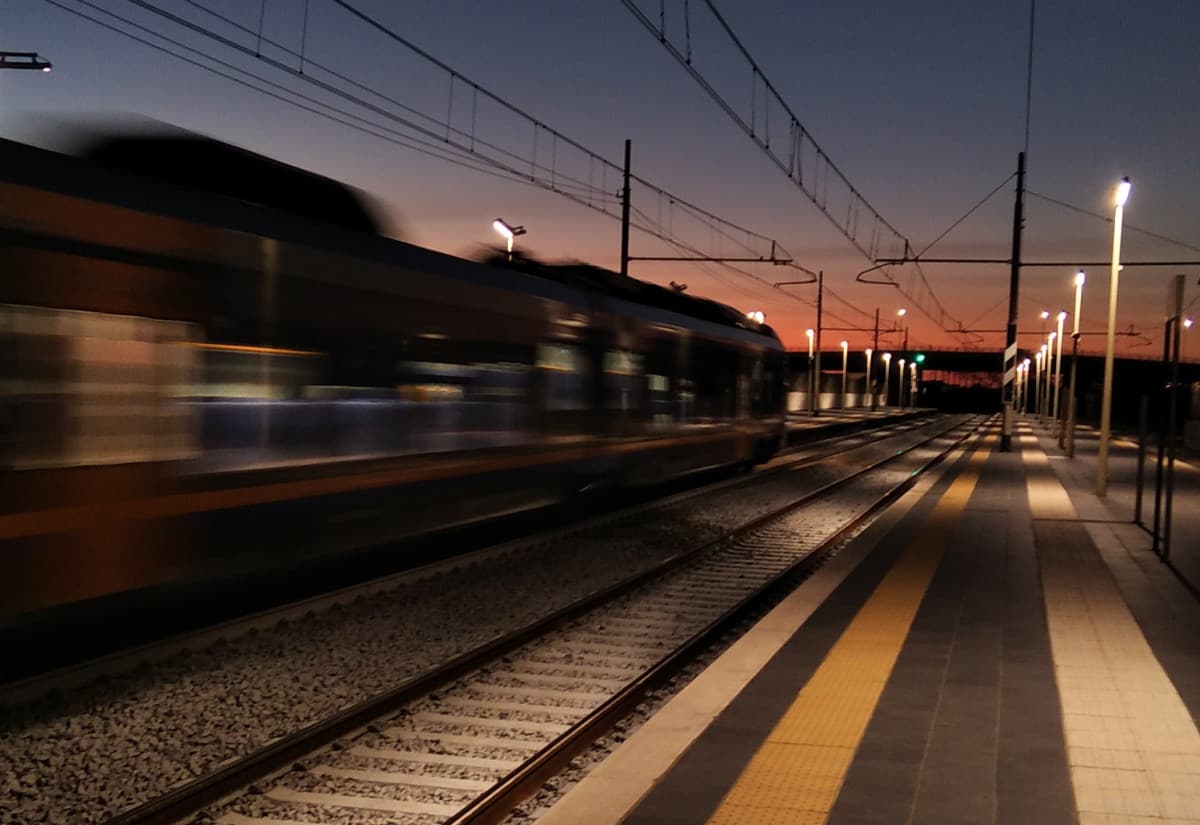 mi sento come sotto un sasso in fondo all'oceano 