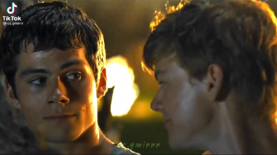 prima di guardare maze runner pensavo che sta scena fosse vera, ci sono rimasta di mer??