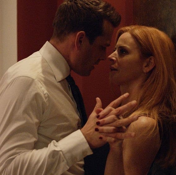 ciao a tutti belli e brutti. APPENA E DICO APPENA, finito la stagione 8 di suits. sto morendo, mi è letteralmente scesa una lacrima
