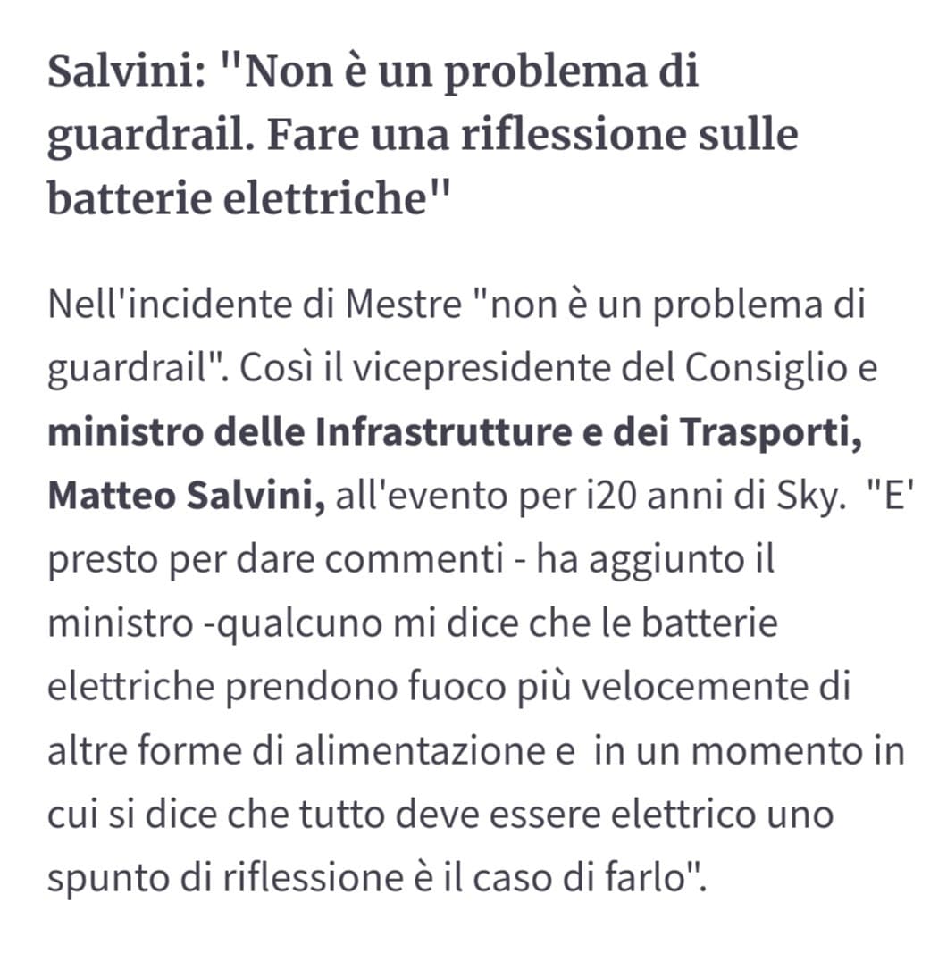 porco *** trattenetemi,ho visto la foto dei guardrail e facevano pietà. Salvini non perde mai occasione di far volare cazzate,e ovviamente strumentalizza la tragedia