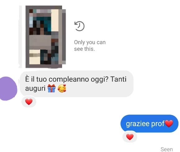 Amo questo professore, è l'unico che ha sempre creduto in me, e poi dai trovatelo un altro che fa gli auguri così