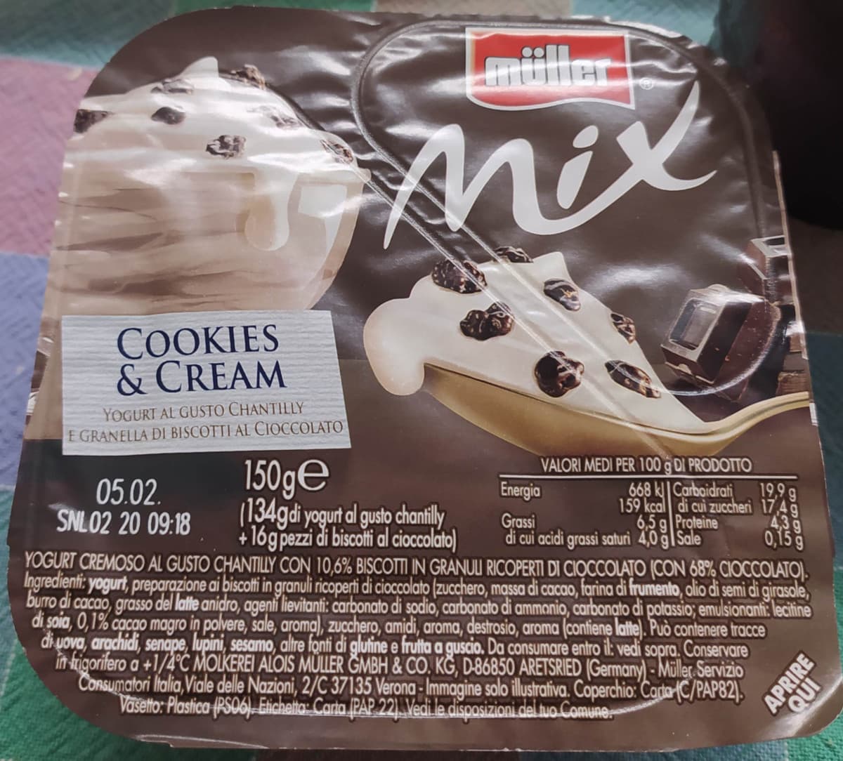 Com'è sto yogurt? Acido, normale, buono, commestibile?