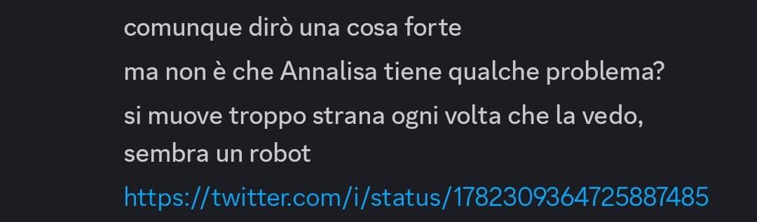 Nuova teoria complottista: Annalisa è un androide