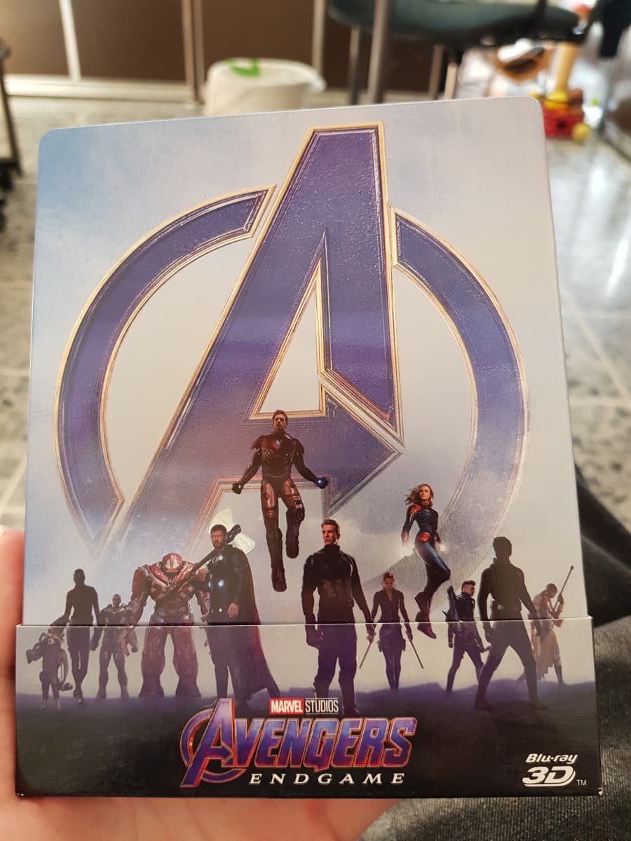 No niente volevo solo farvi vedere la bellezza della steelbook di avengers endgame 