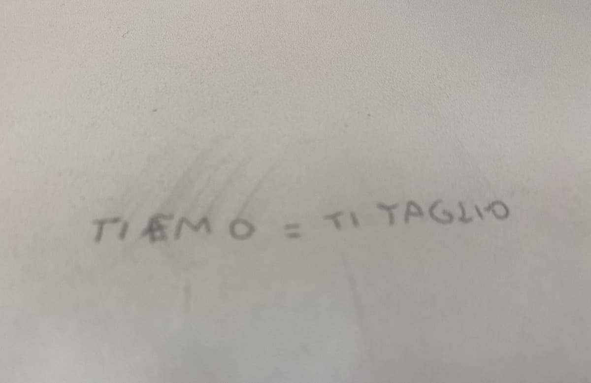 haoying, la mia vicina di banc, avrà pensato “accipicchia ho una persona pazza vicino a me oh nonono” tutto ciò cantando sì